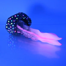 Load image into Gallery viewer, V2SCY44 Snark's Maw Small 0030 UV GITD