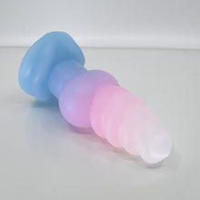 Load image into Gallery viewer, P3TBY04 Pluto Medium NC 0031 UV GITD