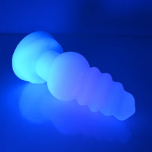 Load image into Gallery viewer, P3TBY04 Pluto Medium NC 0031 UV GITD