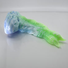 Load image into Gallery viewer, V2XCB23 Snark's Maw Small 0020 UV