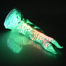 Load image into Gallery viewer, V2SCB24 Snark's Maw Small 0030 UV GITD