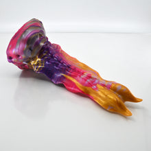 Load image into Gallery viewer, V2MCB30 Snark's Maw Small 0050 UV