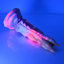 Load image into Gallery viewer, V2MCB30 Snark's Maw Small 0050 UV