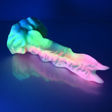 Load image into Gallery viewer, V2SCB28 Snark's Maw Small 0030 UV GITD