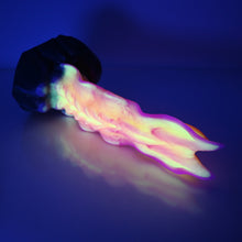 Load image into Gallery viewer, V3MCB37 Snark's Maw Medium 0050 UV GITD