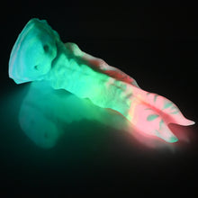 Load image into Gallery viewer, V3SCB38 Snark's Maw Medium 0030 UV GITD