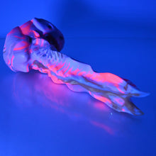 Load image into Gallery viewer, V3MCB40 Snark's Maw Medium 0050 UV