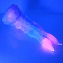 Load image into Gallery viewer, V3TCB47 Snark's Maw Medium NC 0031 UV