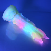Load image into Gallery viewer, V3TCB48 Snark's Maw Medium NC 0031 UV