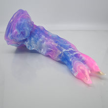 Load image into Gallery viewer, V4TCB57 Snark's Maw Large NC 0031 UV