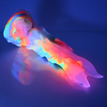 Load image into Gallery viewer, V4TCB60 Snark's Maw Large NC 0031 UV