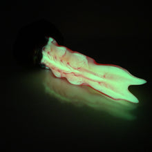 Load image into Gallery viewer, V3SCC00 Snark's Maw Medium 0030 UV GITD