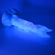 Load image into Gallery viewer, V3TCC98 Snark's Maw Medium NC 0031 UV