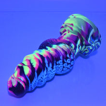 Load image into Gallery viewer, P3MBC21 Pluto Medium Medium UV GITD