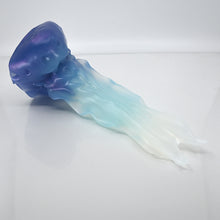 Load image into Gallery viewer, V3NCC95 Snark's Maw Medium NC 0045 UV