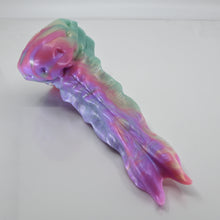 Load image into Gallery viewer, V2MBD40 Snark's Maw Small Medium GITD