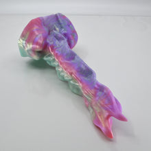 Load image into Gallery viewer, V2MBD40 Snark's Maw Small Medium GITD