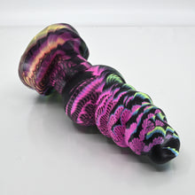 Load image into Gallery viewer, P3MBD89 Pluto Medium Medium UV GITD