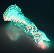 Load image into Gallery viewer, V2SBF08 Snark's Maw Small Soft UV GITD