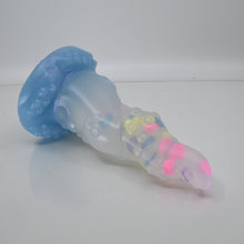 Load image into Gallery viewer, N3TCD86 Nereid Medium NC 0031 UV GITD