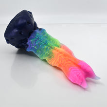 Load image into Gallery viewer, V2SCF94 Snark's Maw Small 0030 UV GITD