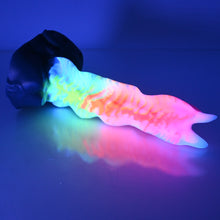 Load image into Gallery viewer, V2SCF94 Snark's Maw Small 0030 UV GITD