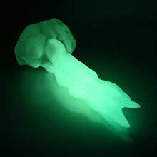 Load image into Gallery viewer, V2SBG17 Snark's Maw Small Soft UV GITD