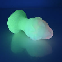 Load image into Gallery viewer, F3NCE74 Dragonfruit Plug Medium NC 0045 UV GITD