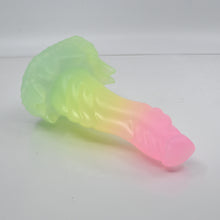 Load image into Gallery viewer, S2TCF55 Snark Small NC 0031 UV GITD