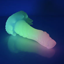 Load image into Gallery viewer, S2TCF55 Snark Small NC 0031 UV GITD