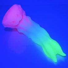 Load image into Gallery viewer, V2SBH41 Snark's Maw Small Soft UV GITD