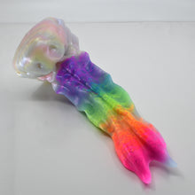 Load image into Gallery viewer, V2SVH32 Snark's Maw Small Soft UV GITD