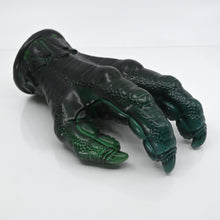 Load image into Gallery viewer, L3SDG19 Altair Medium 0030 UV GITD