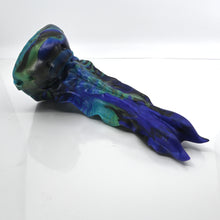 Load image into Gallery viewer, V3MCK01 Snark's Maw Medium 0050 UV GITD