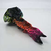 Load image into Gallery viewer, V2MBJ47 Snark's Maw Small Medium UV GITD
