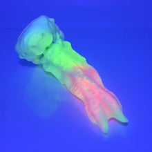Load image into Gallery viewer, V2MBK66 Snark's Maw Small 0050 UV GITD