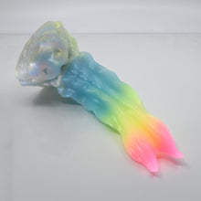 Load image into Gallery viewer, V2XBK64 Snark's Maw Small 0020 UV GITD
