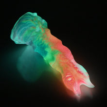 Load image into Gallery viewer, V2SBK62 Snark's Maw Small 0030 UV GITD