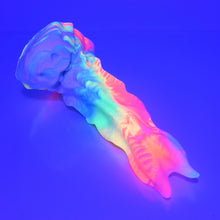 Load image into Gallery viewer, V2SBK61 Snark's Maw Small 0030 UV GITD
