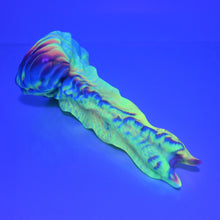 Load image into Gallery viewer, V2MBK59 Snark's Maw Small 0050 UV GITD
