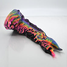 Load image into Gallery viewer, V3SBK80 Snark's Maw Medium 0030 UV GITD