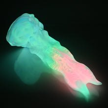 Load image into Gallery viewer, V3MBK78 Snark's Maw Medium 0050 UV GITD