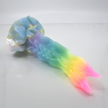 Load image into Gallery viewer, V3XBK76 Snark's Maw Medium 0020 UV GITD
