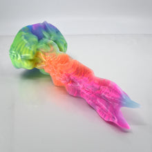 Load image into Gallery viewer, V3MBK70 Snark's Maw Medium 0050 UV GITD