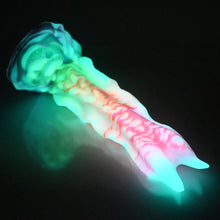 Load image into Gallery viewer, V3MBK69 Snark's Maw Medium 0050 UV GITD