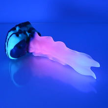 Load image into Gallery viewer, V1TCL25 Snark's Maw Mini NC 0031 UV