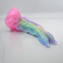 Load image into Gallery viewer, V3TCL44 Snark's Maw Medium NC 0031 UV