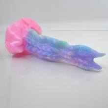 Load image into Gallery viewer, V3TCL44 Snark's Maw Medium NC 0031 UV