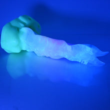 Load image into Gallery viewer, V4TCL51 Snark's Maw Large NC 0031 UV