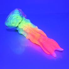 Load image into Gallery viewer, V2MBM04 Snark's Maw Small 0050 UV GITD